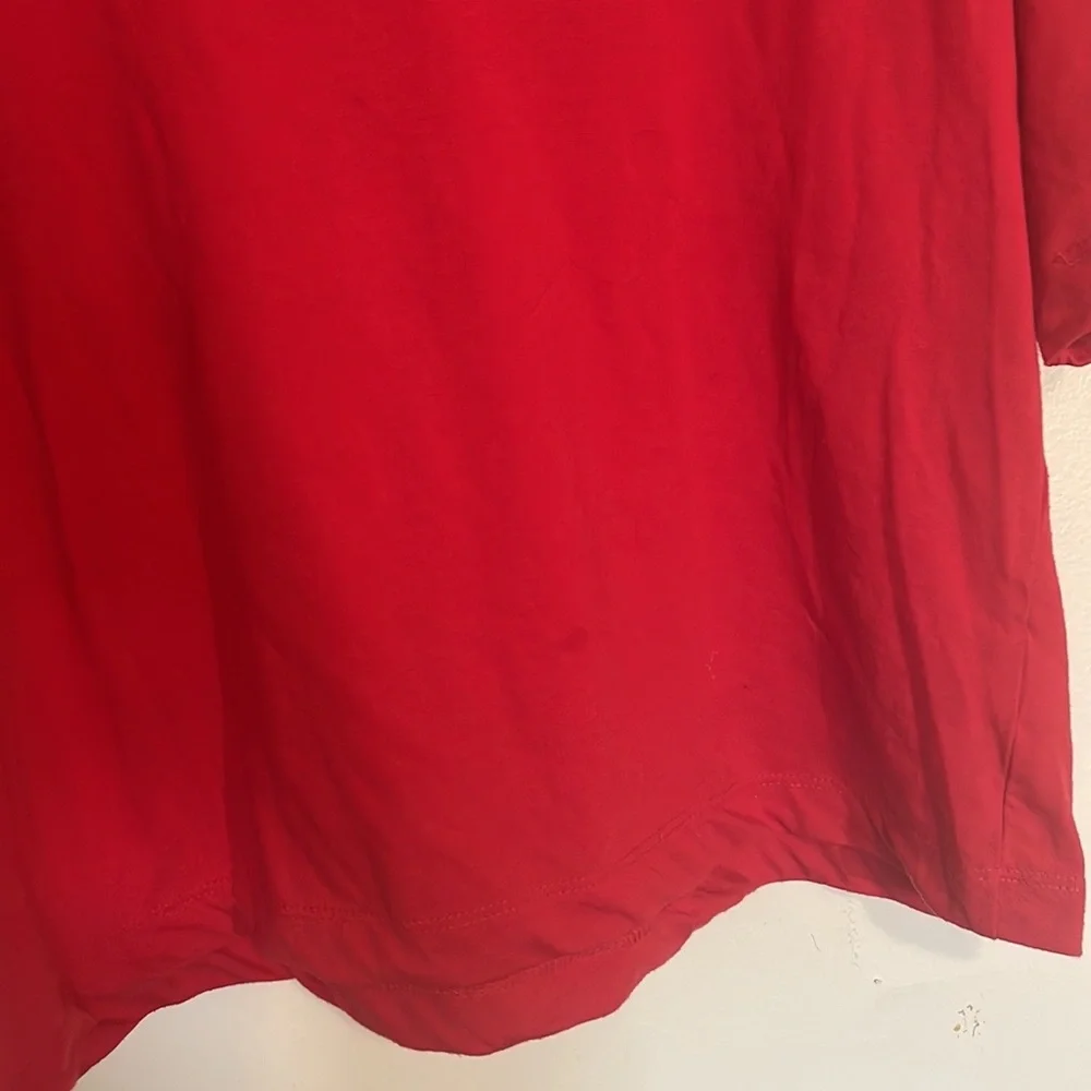 Marist College Red Short Sleeve V-Neck - Picture 5 of 5